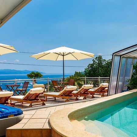 Villa Roses Apartments & Wellness Ičići Dış mekan fotoğraf