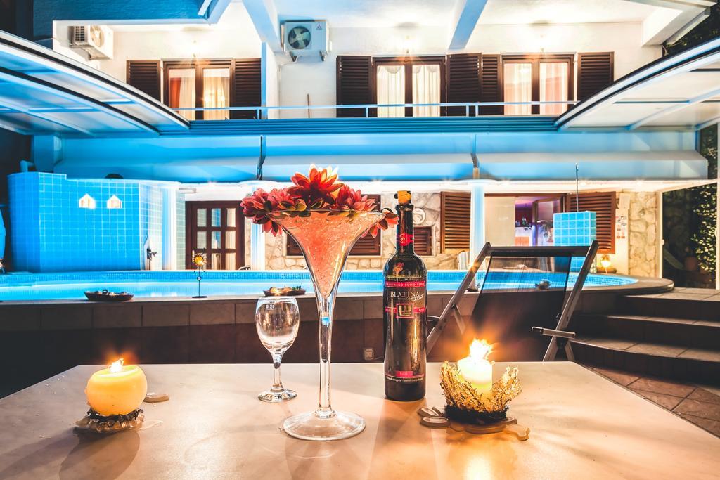 Villa Roses Apartments & Wellness Ičići Dış mekan fotoğraf