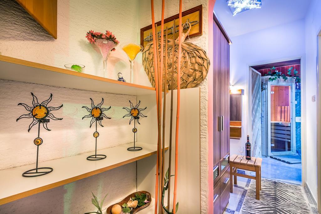 Villa Roses Apartments & Wellness Ičići Dış mekan fotoğraf